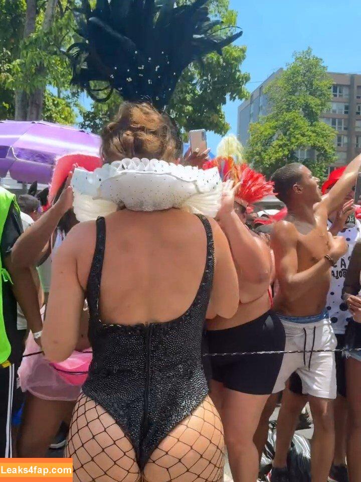 Paolla Oliveira / paollaoliveirareal / paulinhamissbumbum leaked photo photo #1155