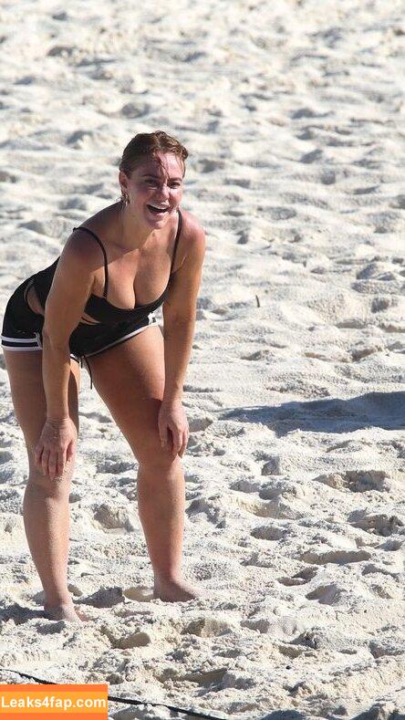 Paolla Oliveira / paollaoliveirareal / paulinhamissbumbum leaked photo photo #1194