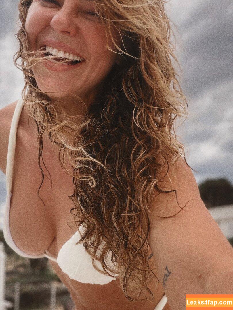 Paolla Oliveira / paollaoliveirareal / paulinhamissbumbum leaked photo photo #1233
