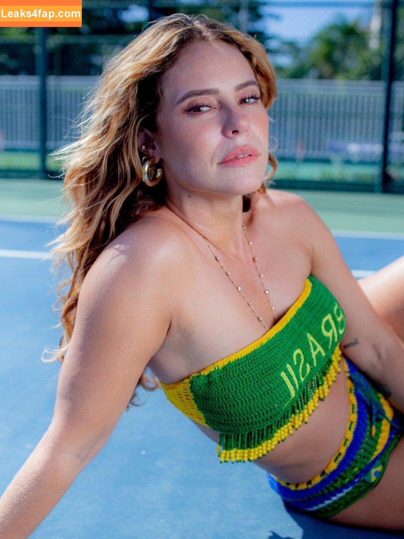 Paolla Oliveira / paollaoliveirareal / paulinhamissbumbum leaked photo photo #1241