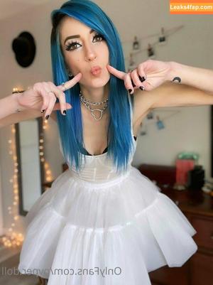 Paper.doll photo #0006