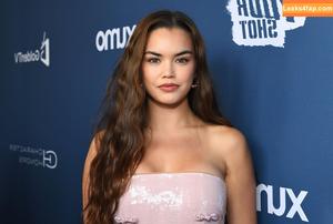 Paris Berelc photo #0362