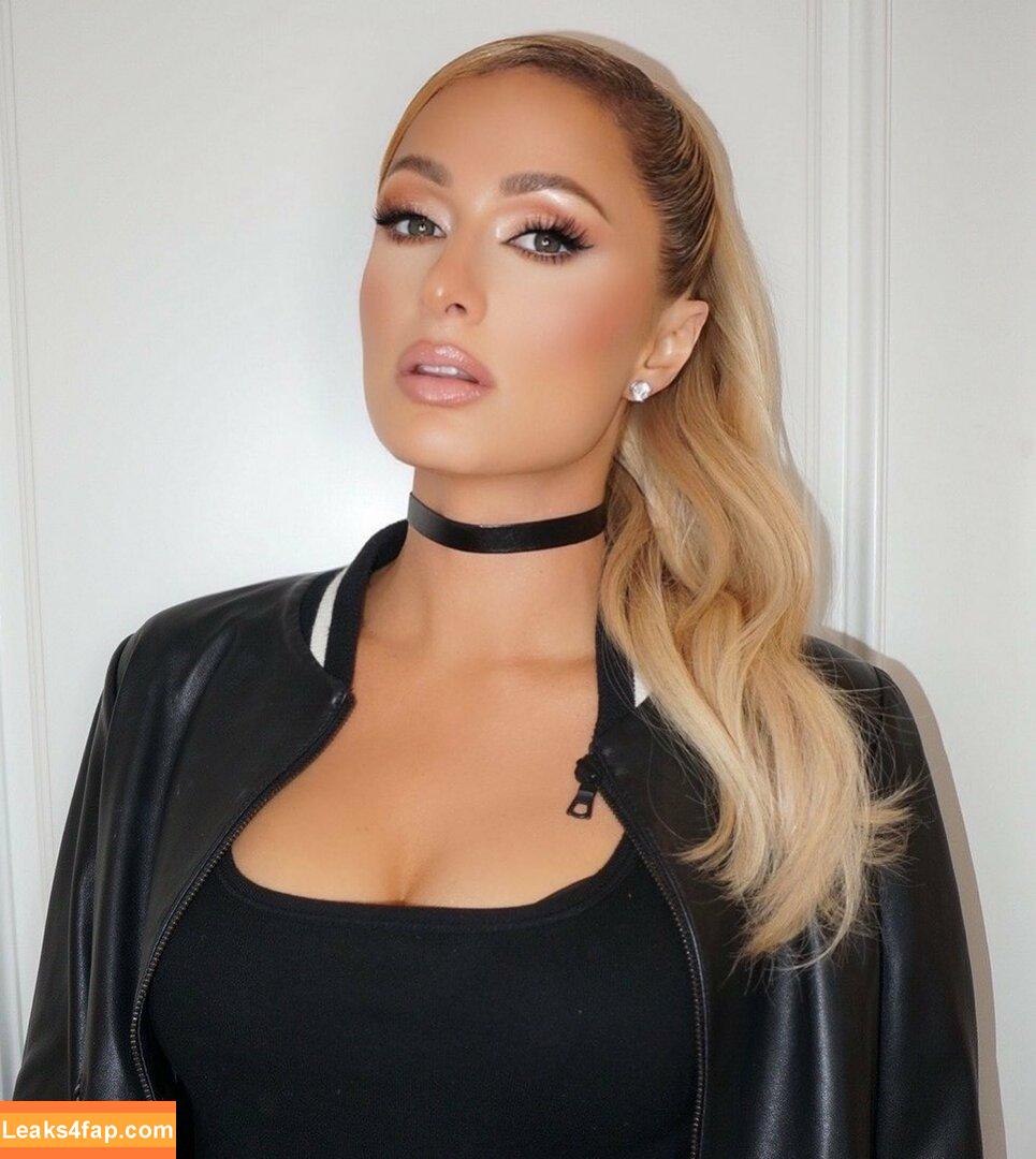 Paris Hilton / https: / parishilton leaked photo photo #0029