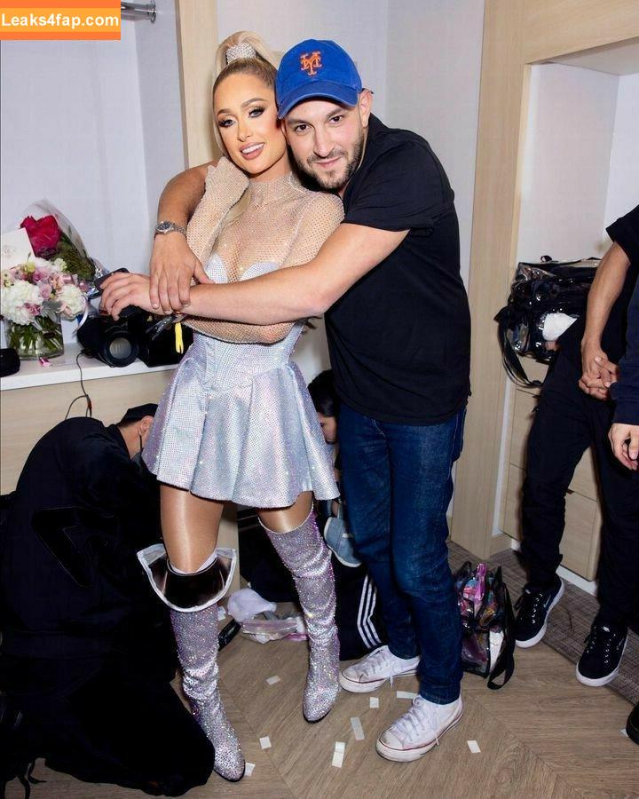 Paris Hilton / https: / parishilton leaked photo photo #0134