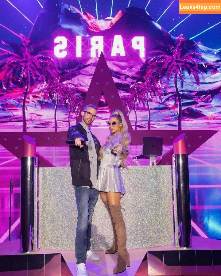 Paris Hilton / https: / parishilton leaked photo photo #0135