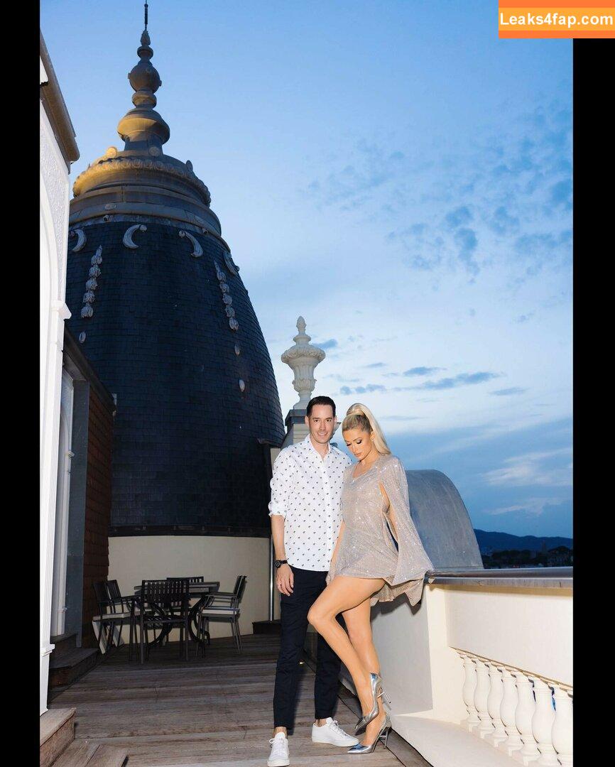 Paris Hilton / https: / parishilton leaked photo photo #0162