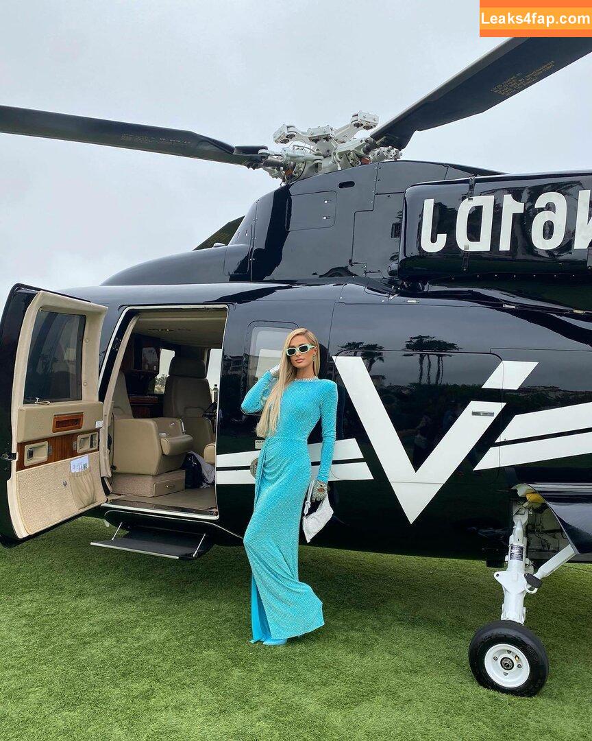 Paris Hilton / https: / parishilton leaked photo photo #0190