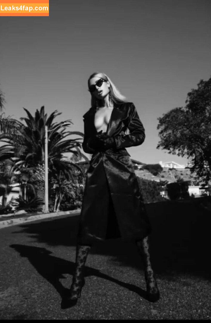 Paris Hilton / https: / parishilton leaked photo photo #0520