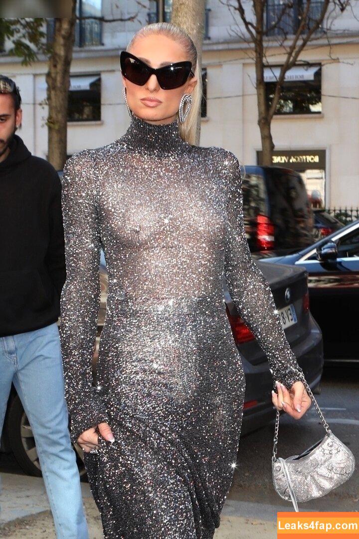 Paris Hilton / https: / parishilton leaked photo photo #0576