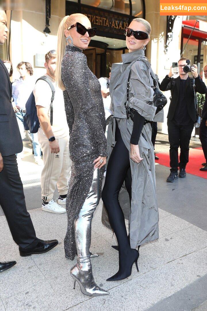 Paris Hilton / https: / parishilton leaked photo photo #0589