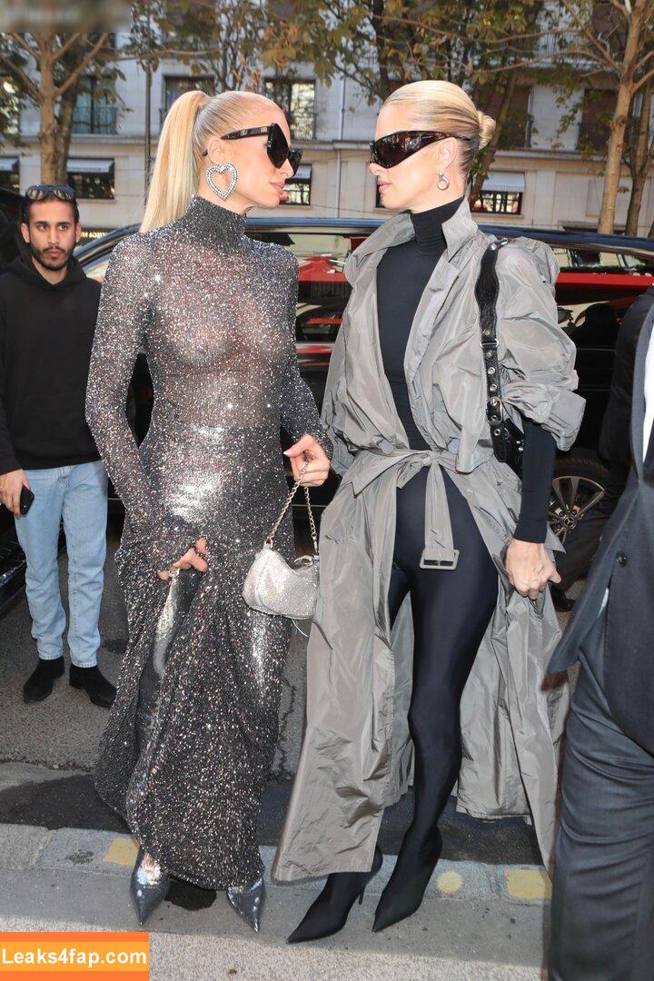 Paris Hilton / https: / parishilton leaked photo photo #0591