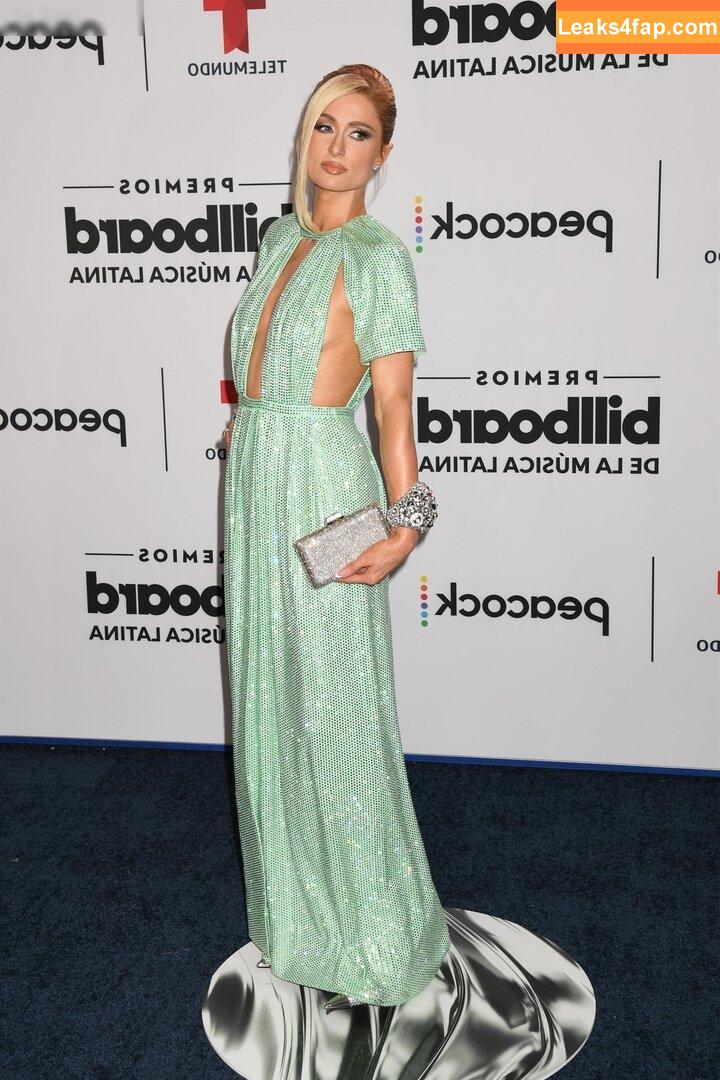 Paris Hilton / https: / parishilton leaked photo photo #0600