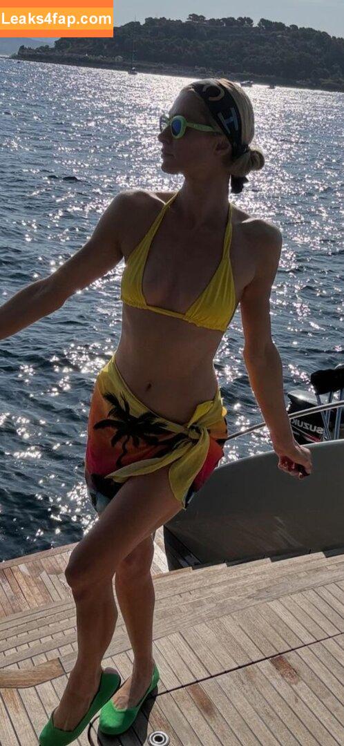 Paris Hilton / parishilton leaked photo photo #0941