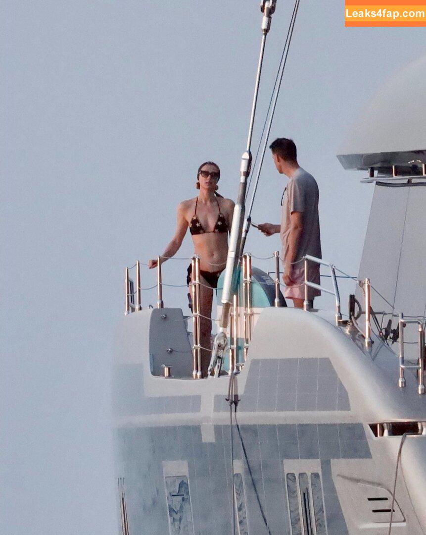 Paris Hilton / parishilton leaked photo photo #0968