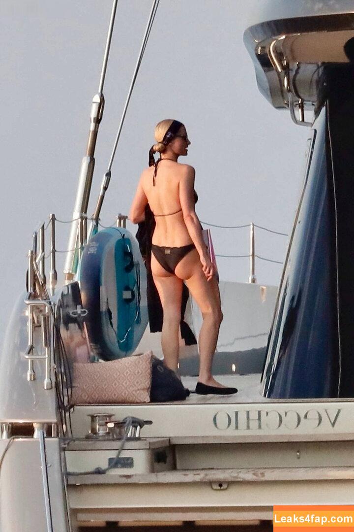 Paris Hilton / parishilton слитое фото фото #0983