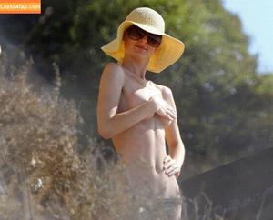 Paris Hilton photo #0009