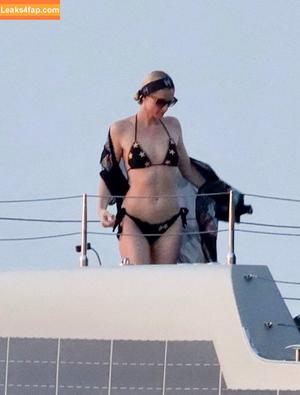 Paris Hilton photo #0949