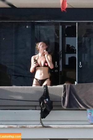 Paris Hilton photo #0977