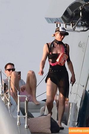 Paris Hilton photo #0981