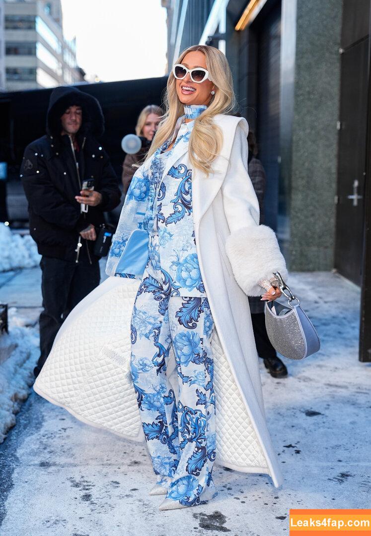 Paris Hilton / https: / parishilton leaked photo photo #1957