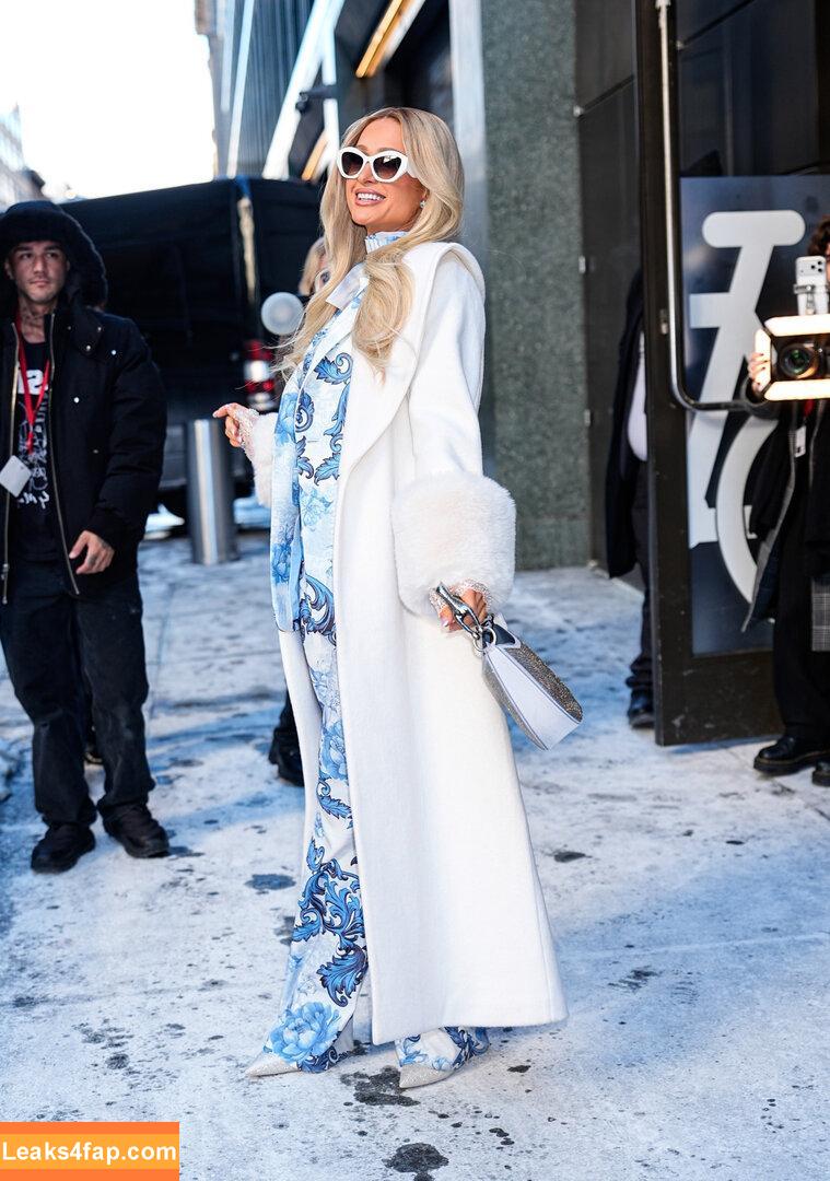 Paris Hilton / https: / parishilton leaked photo photo #1961