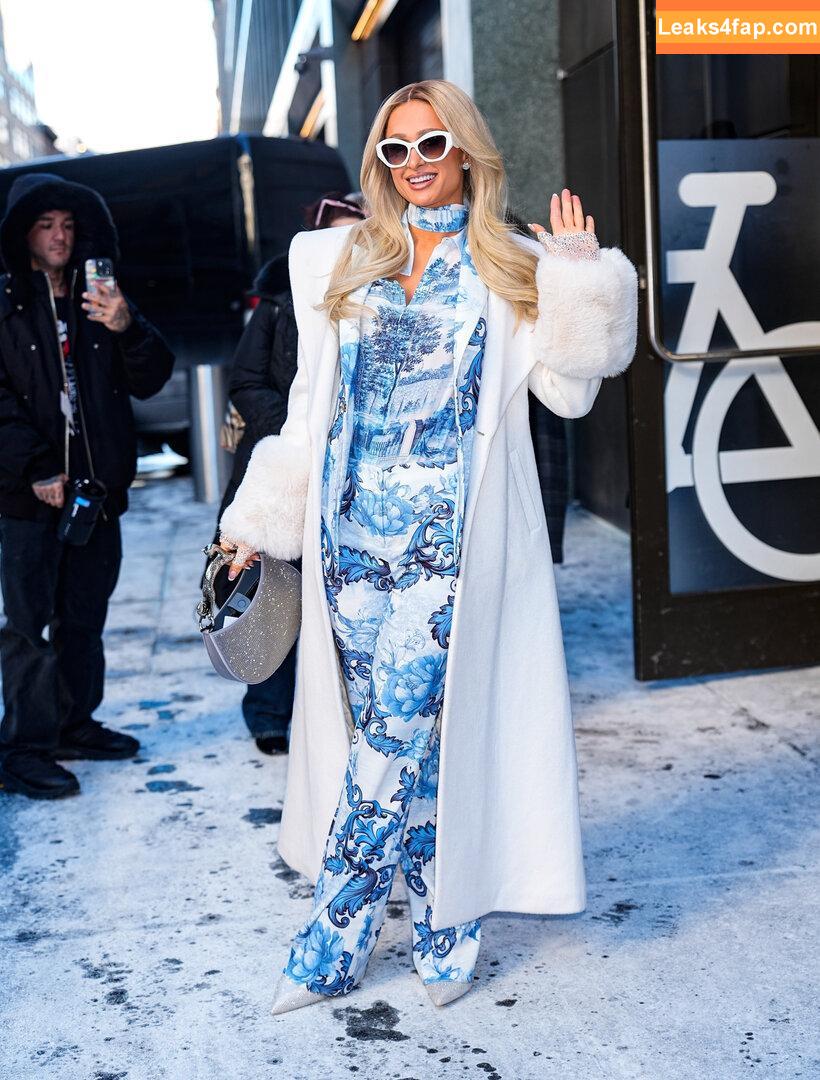 Paris Hilton / https: / parishilton leaked photo photo #1969