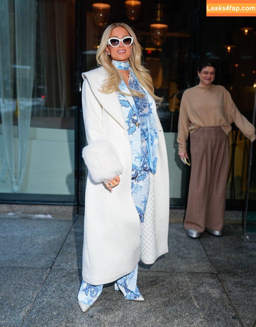 Paris Hilton / https: / parishilton leaked photo photo #1975