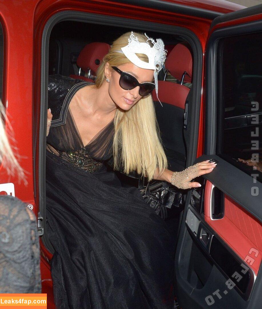 Paris Hilton / https: / parishilton leaked photo photo #1984