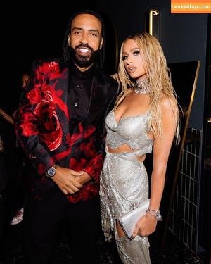 Paris Hilton photo #1199