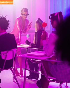 Paris Hilton photo #1218