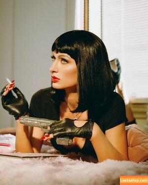 Paris Hilton photo #1374