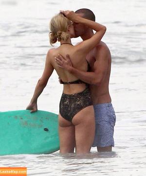Paris Hilton photo #1877