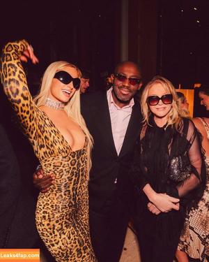 Paris Hilton фото #1913