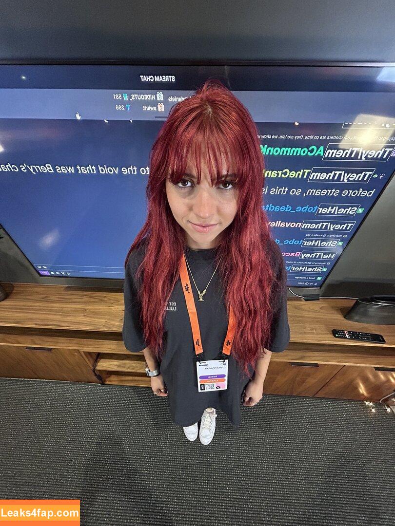 Parken Harbor /  leaked photo photo #0001