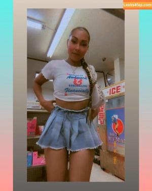 Parker McKenna Posey photo #0260