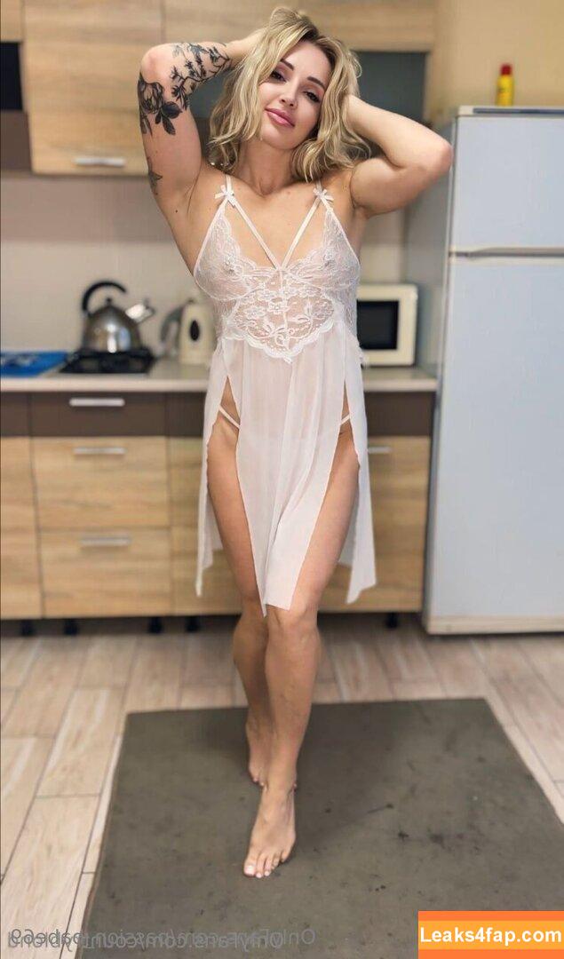 passion_babe69 / shine_babez leaked photo photo #0608