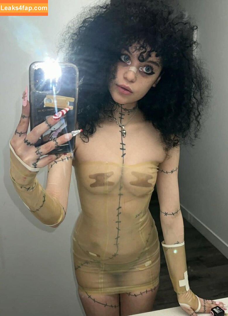 Pastelvamplet / ffishbrains / mehlanie / mehlanie_e leaked photo photo #0028