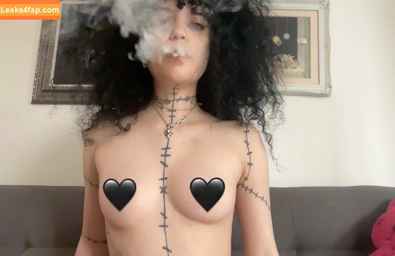 Pastelvamplet / ffishbrains / mehlanie / mehlanie_e leaked photo photo #0045