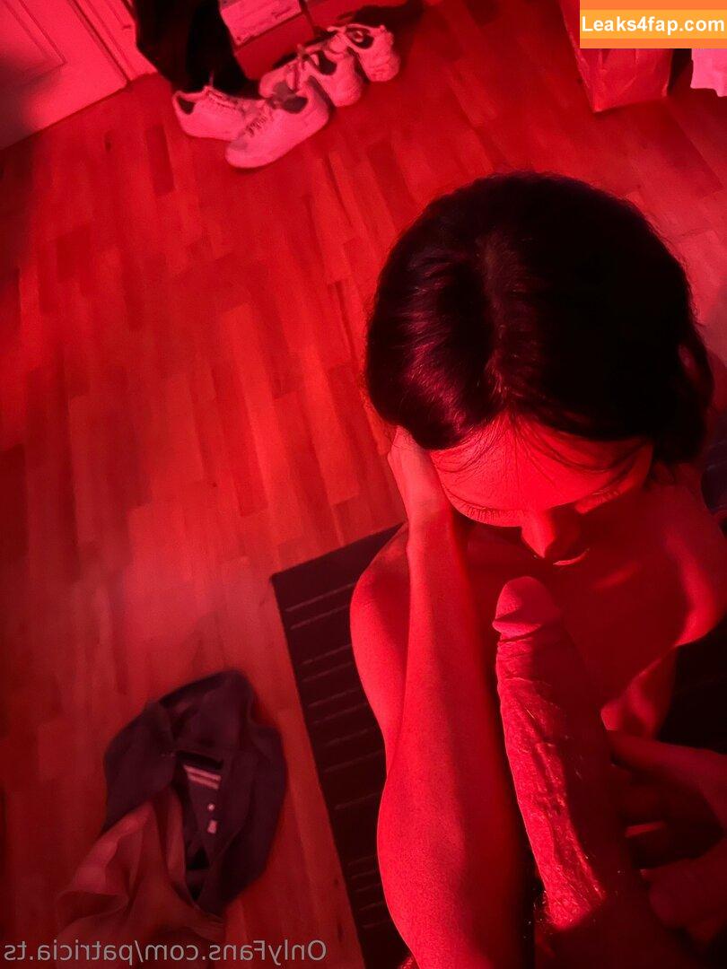 patricia.ts / patriscloset leaked photo photo #0019
