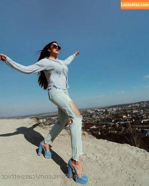 pattythick photo #0025