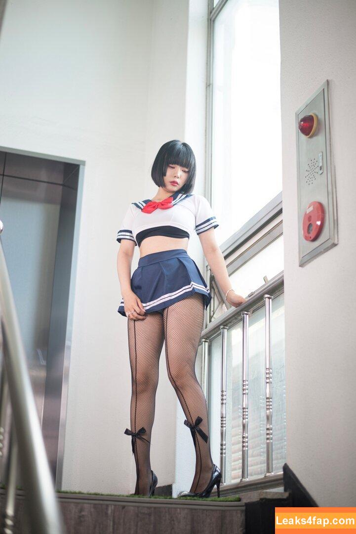 Paula Bulczynska / SPRING STUDIO 봄 / kpop.studio.bom / studiobom leaked photo photo #0202