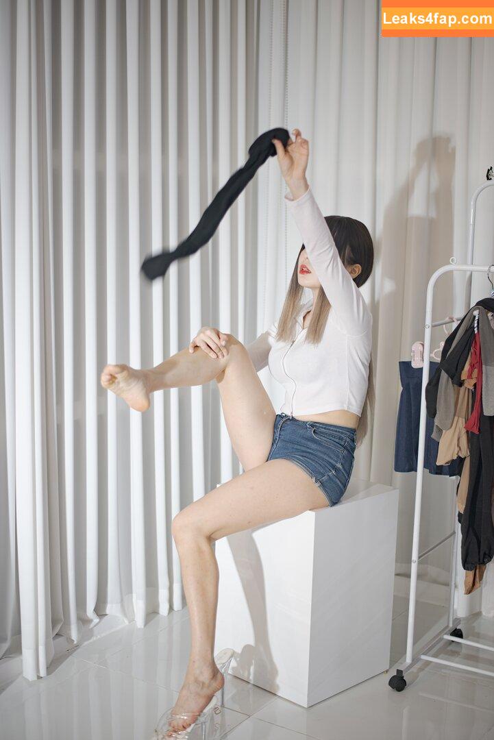 Paula Bulczynska / SPRING STUDIO 봄 / kpop.studio.bom / studiobom leaked photo photo #0247
