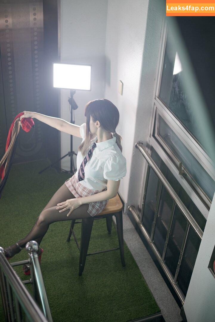 Paula Bulczynska / SPRING STUDIO 봄 / kpop.studio.bom / studiobom / treysphotostudio leaked photo photo #0289