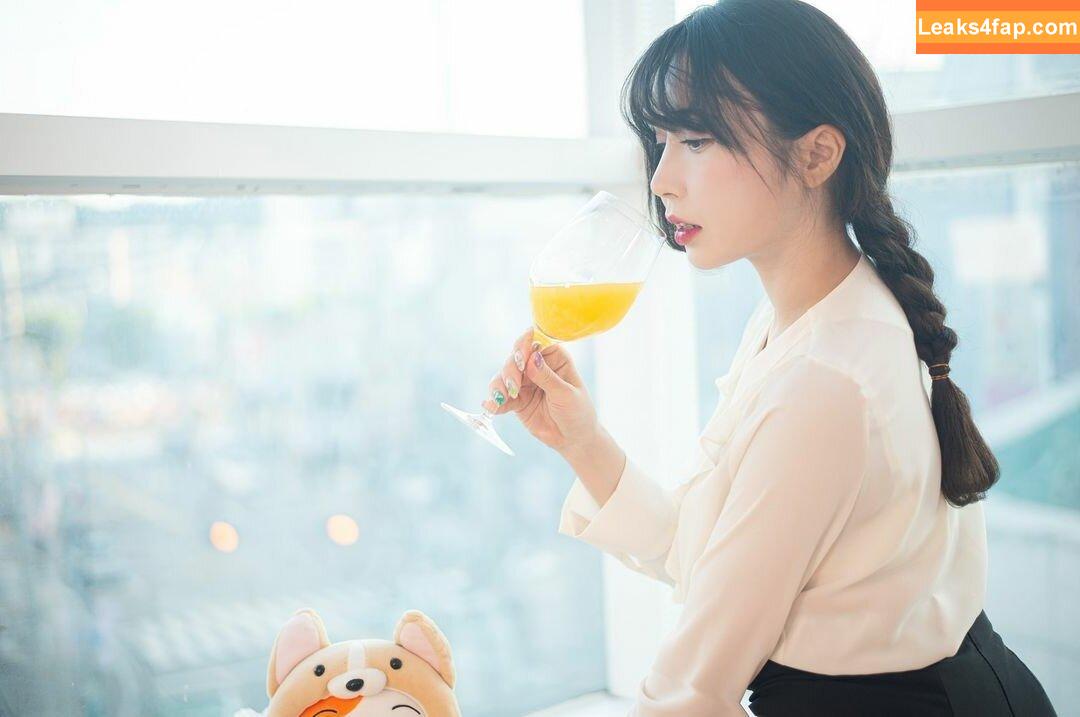 Paula Bulczynska / SPRING STUDIO 봄 / kpop.studio.bom / studiobom слитое фото фото #0319