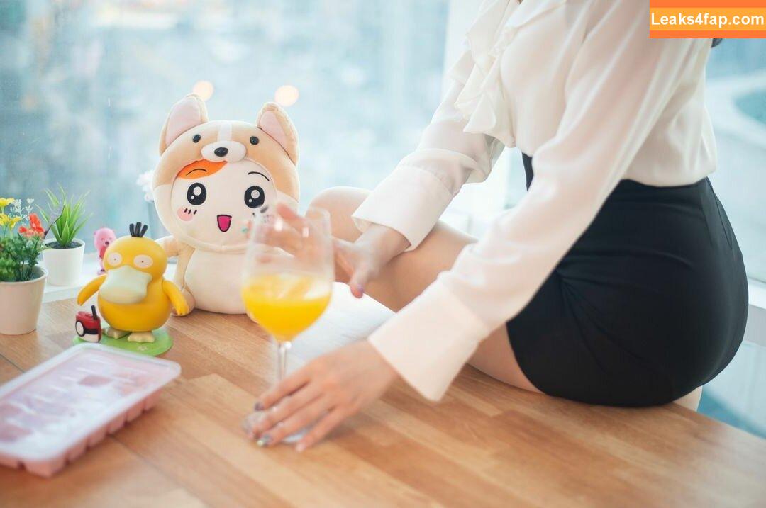 Paula Bulczynska / SPRING STUDIO 봄 / kpop.studio.bom / studiobom слитое фото фото #0321