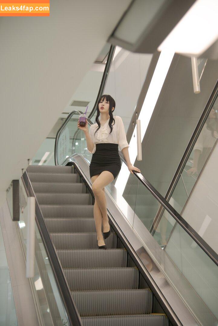 Paula Bulczynska / SPRING STUDIO 봄 / kpop.studio.bom / studiobom leaked photo photo #0329
