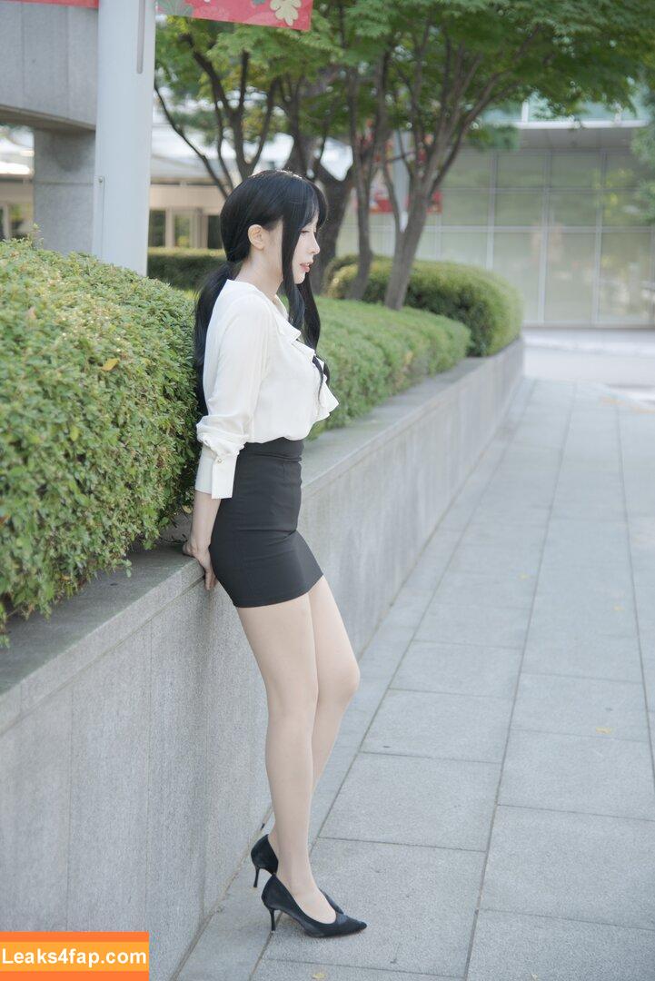 Paula Bulczynska / SPRING STUDIO 봄 / kpop.studio.bom / studiobom leaked photo photo #0341