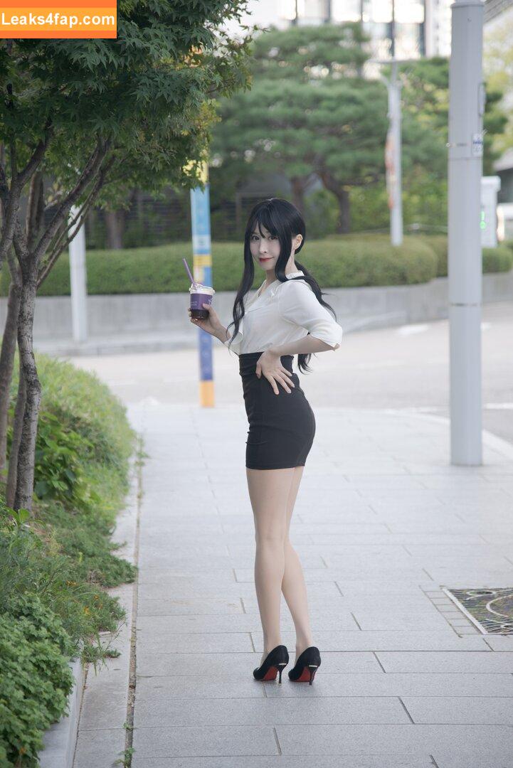 Paula Bulczynska / SPRING STUDIO 봄 / kpop.studio.bom / studiobom leaked photo photo #0347