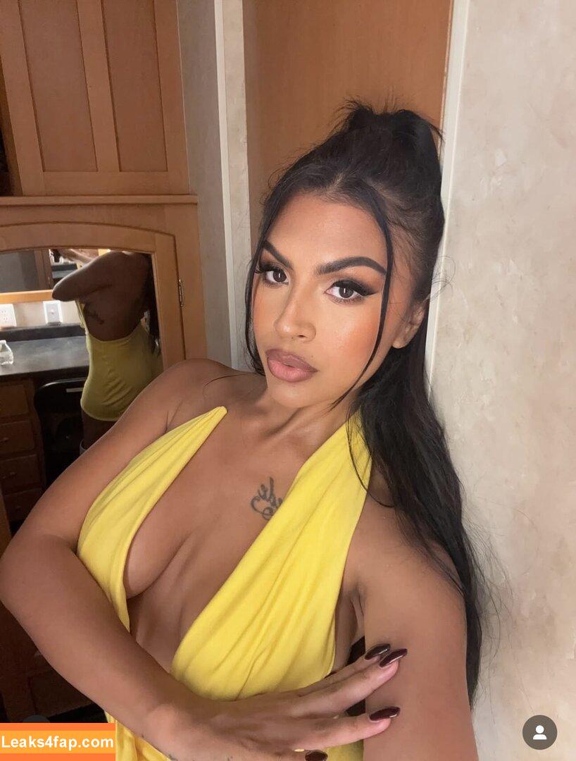 Paula Deanda / pauladeanda leaked photo photo #0001