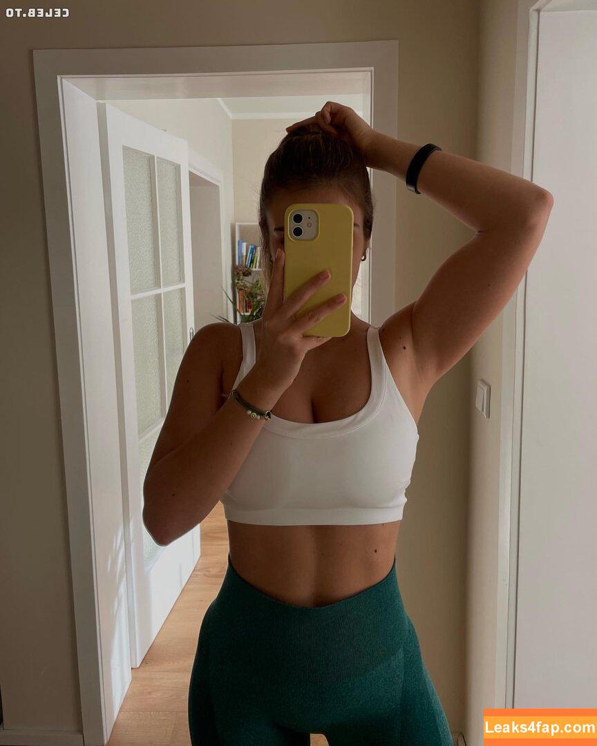 Paula Doeringer / mrs_black_cbr leaked photo photo #0002